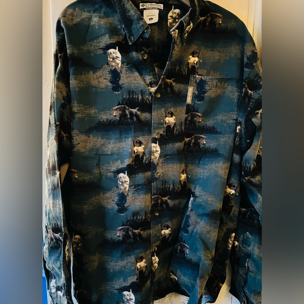 Columbia River Lodge Dogs Retrievers Print button up shirt
